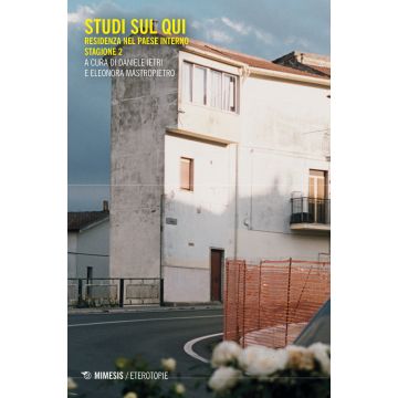 Studi sul qui. Residenza nel paese interno. Stagione 2